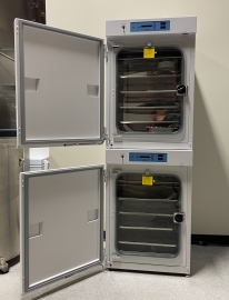 Thermo Forma Model 310 Direct Heat CO2 Double Stack Incubator