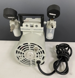 Welch Oil-less Vacuum Pump Model 2522B-01