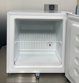 Freezer Concepts Countertop Laboratory Freezer